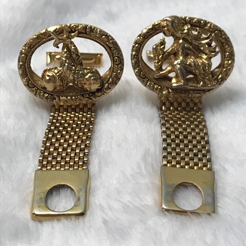 Mismatched Vintage Zodiac Mens Cufflinks Pisces Virgo Gold-Tone